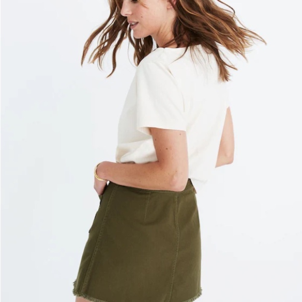 Madewell Raw-Hem A-Line Mini Skirt Womens 0 Stretch Kale Green Button Snap Front - Picture 3 of 9
